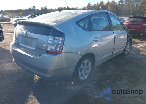 2005 Toyota Prius from USA, damaged, VIN JTDKB20UX53013930